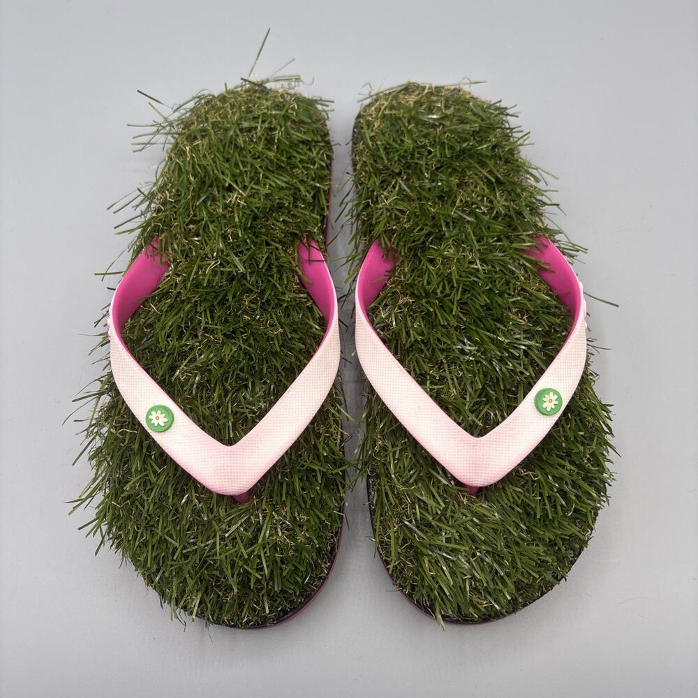 GFF Turf Flip Flops 10 Fit Women Size 7 7.5 Thongs Grass Halloween Party Novelty